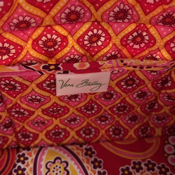 Vera Bradley bag 12x9 never used - Picture 4 of 4